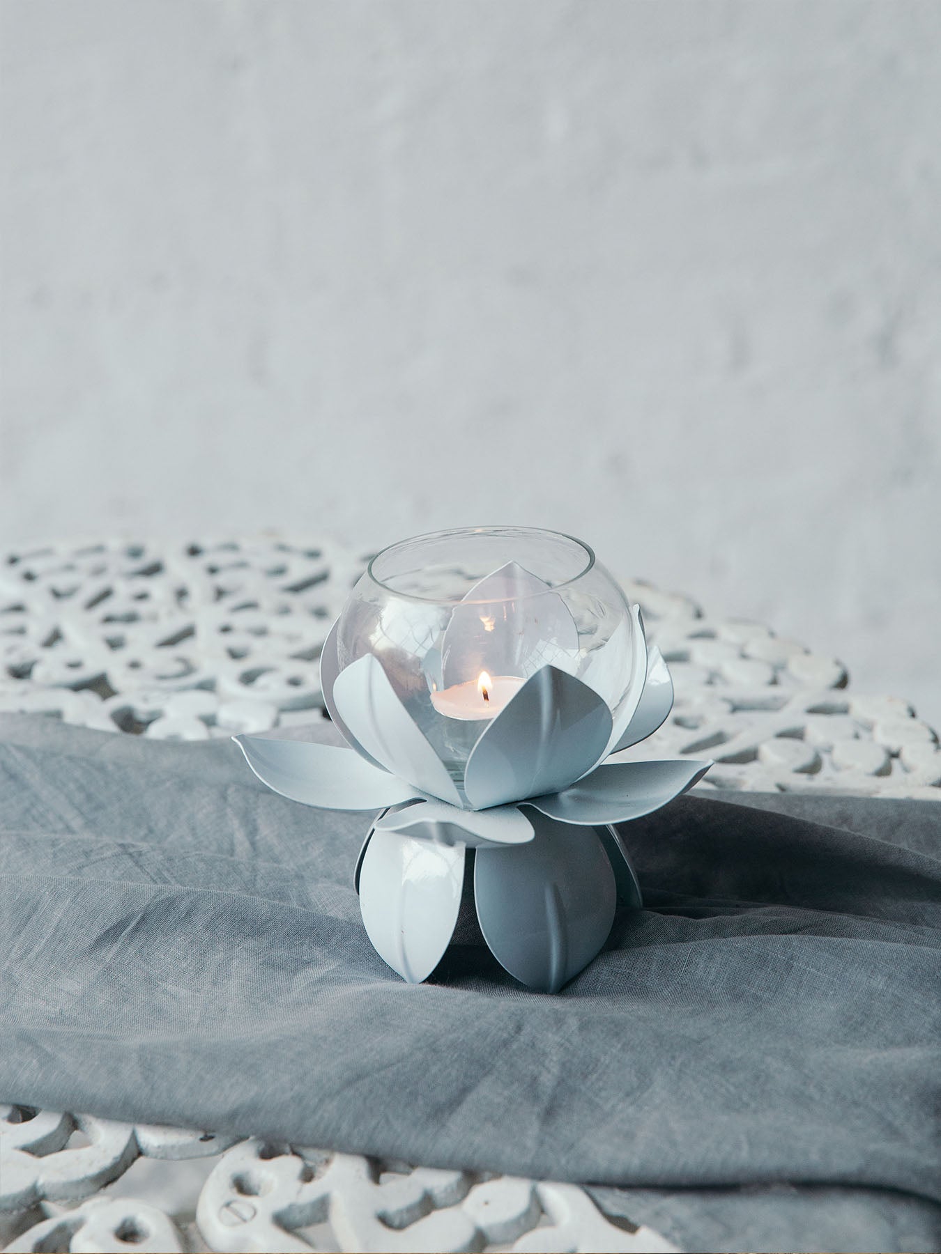 Lotus Candle Stand