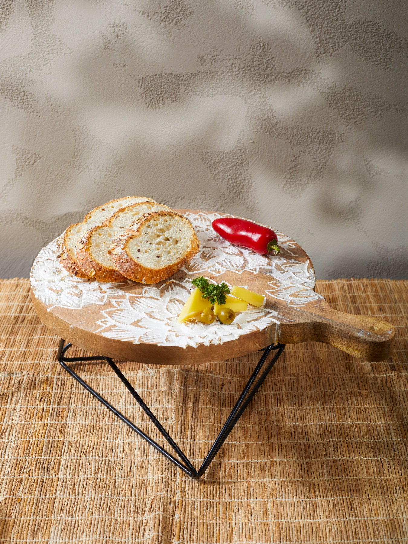 Elevated Geometrical Serving Board Stand