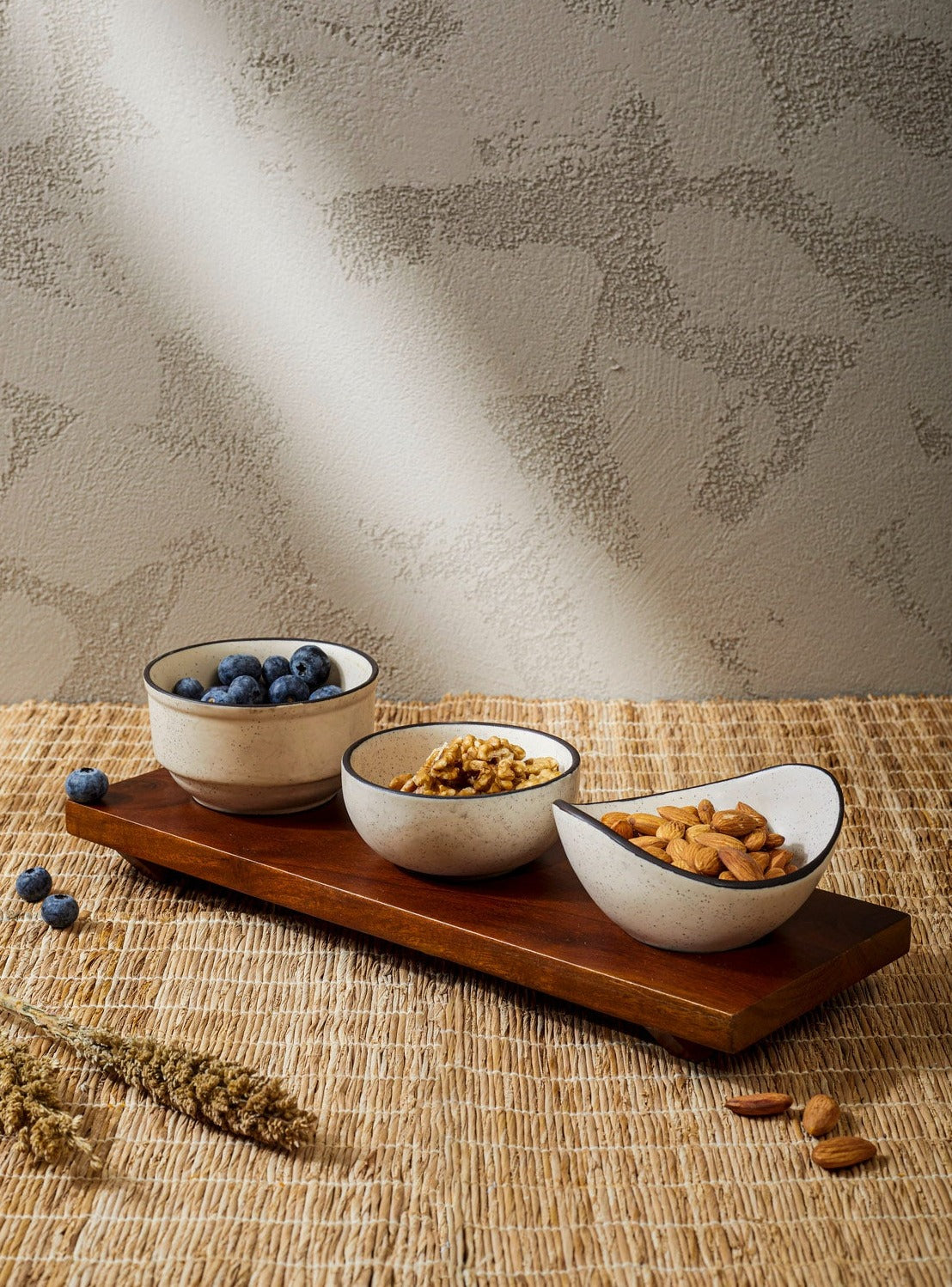 Textured Ivory Nut Bowl & Tray Set